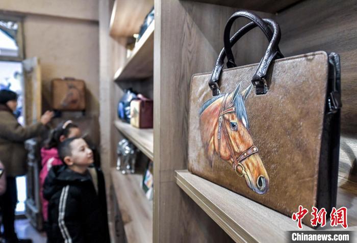 市民の人気を集める無形文化遺産文化クリエイティブ館 新疆?烏魯木斉 市民の人気を集める無形文化遺産文化クリエイティブ館 新疆?烏魯木斉